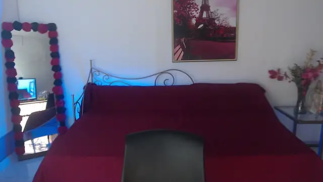 cristie ortiz online show from 06/11/26, 08:07