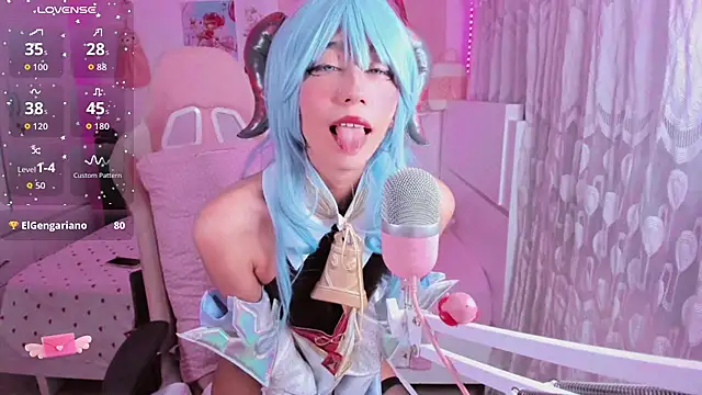 Snapshot of mia_kawaii05 chatting on 03/23/26, 11:09 mia kawaii05 online show from 03/23/26, 11:09
