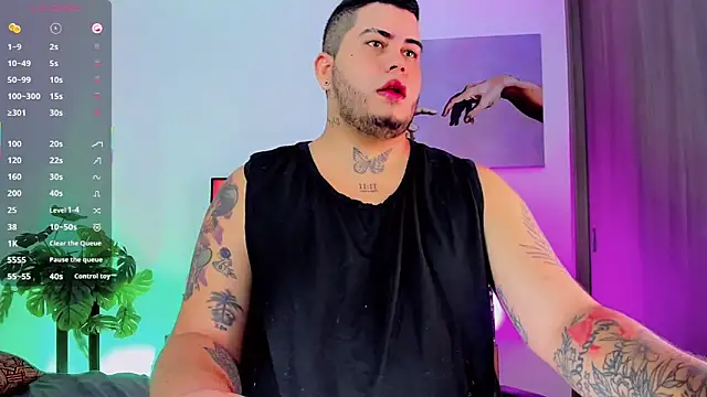 Snapshot of Thomas_chubbyxhot chatting on 05/21/26, 01:45 Thomas chubbyxhot online show from 05/21/26, 01:45