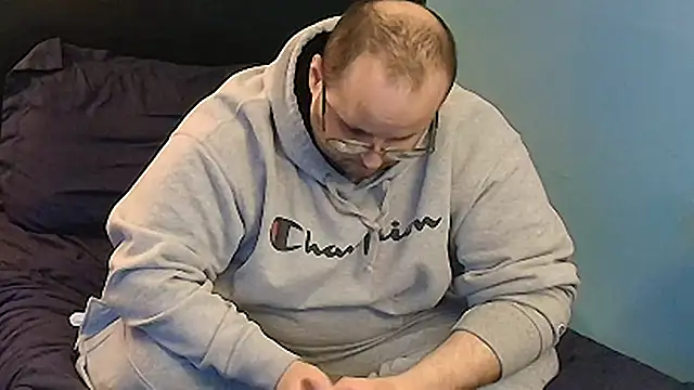 lefty15242 online show from 03/17/25, 03:57