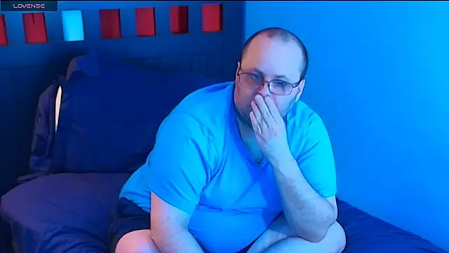 lefty15242 online show from 11/05/25, 04:34