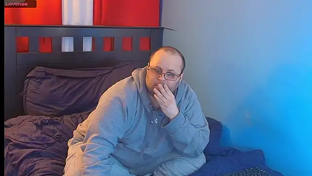 Snapshot of lefty15242 chatting on 03/05/26, 06:31 lefty15242 online show from 03/05/26, 06:31