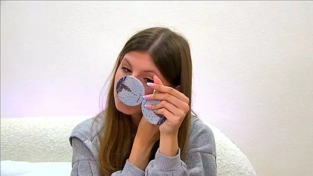 LillianKim online show from 09/09/25, 08:47