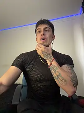 strongboy  online show from 05/08/26, 08:25