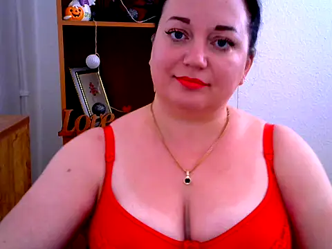 AmanaGi online show from 11/04/25, 05:01