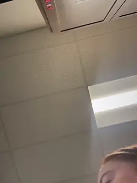 cinnatitties online show from 10/03/25, 07:44