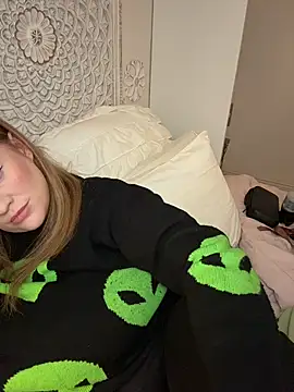 cinnatitties online show from 11/02/25, 06:32