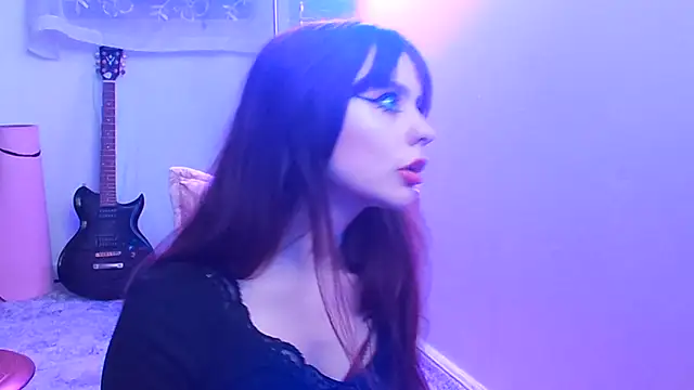 Snapshot of crystalsbaby chatting on 10/12/25, 08:52 crystalsbaby online show from 10/12/25, 08:52