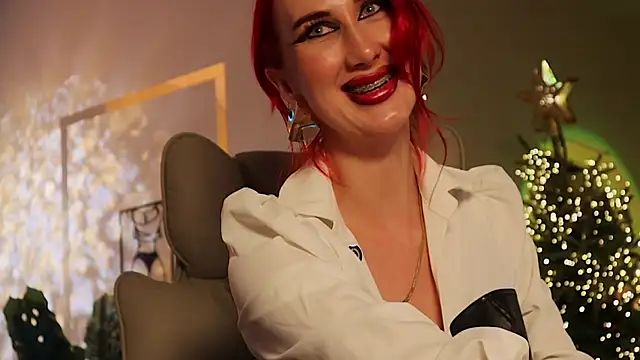 Snapshot of Alexa_Lover_Ra chatting on 12/21/25, 12:40 Alexa Lover Ra online show from 12/21/25, 12:40