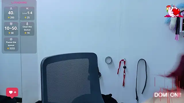 Catwhite  online show from 03/01/25, 01:40