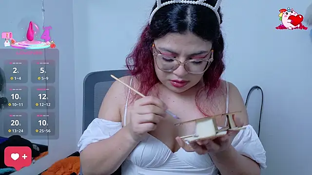 Catwhite  online show from 03/13/25, 03:06