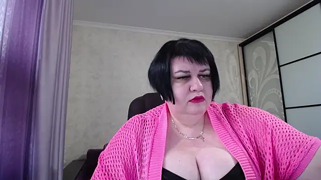 JuicyLady Di online show from 11/18/25, 11:36