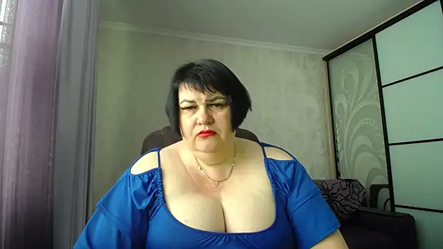 JuicyLady Di online show from 06/06/26, 06:07