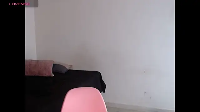 Snapshot of Corina_Ts chatting on 11/24/25, 11:54 Corina Ts online show from 11/24/25, 11:54