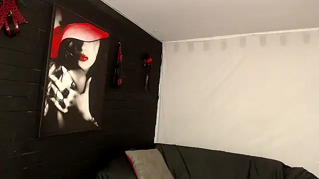 Snapshot of agatha_prime chatting on 02/21/26, 02:40 agatha prime online show from 02/21/26, 02:40