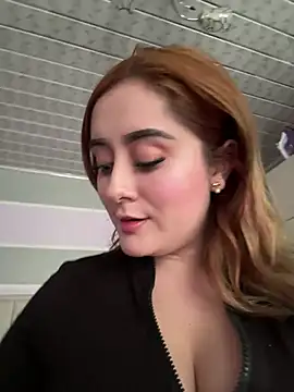 Snapshot of Sam_Thompsoon_ chatting on 12/14/24, 03:58 Sam Thompsoon online show from 12/14/24, 03:58