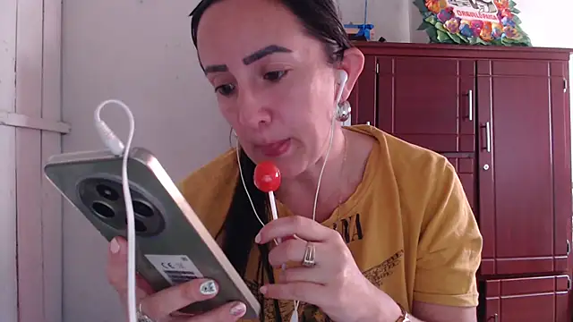 DeepAnal07 online show from 10/12/25, 08:19