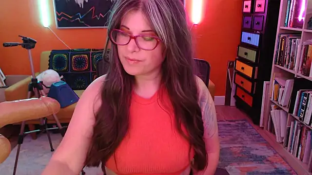 TheLenaAdams online show from 12/01/25, 09:20