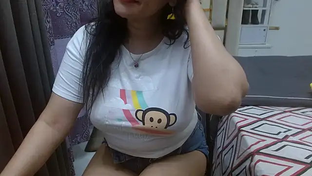 Lovelywife786 online show from 05/03/26, 05:19