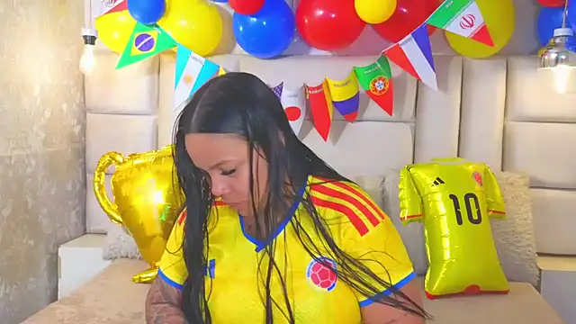 EmilyQueen3x online show from 06/23/26, 11:30