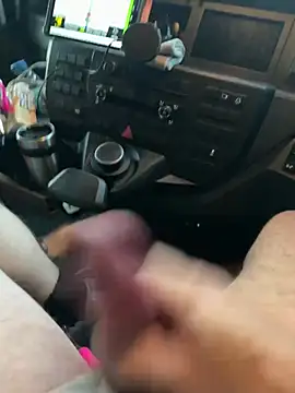 OhMyRichard online show from 12/30/24, 08:21