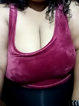 Snapshot of Pyarimoto chatting on 04/03/26, 07:12 Pyarimoto online show from 04/03/26, 07:12