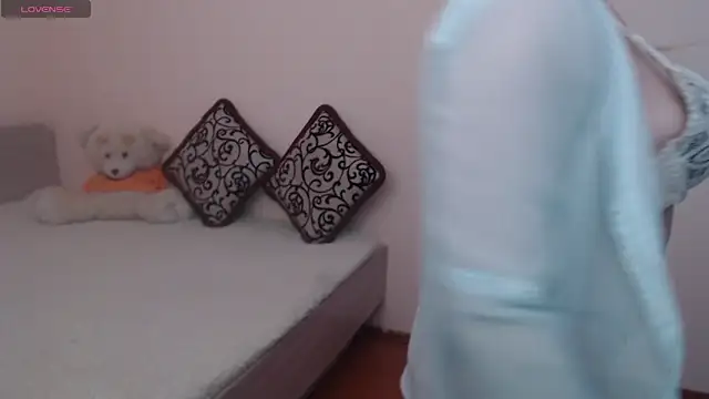 MargotLot online show from 01/25/25, 07:28