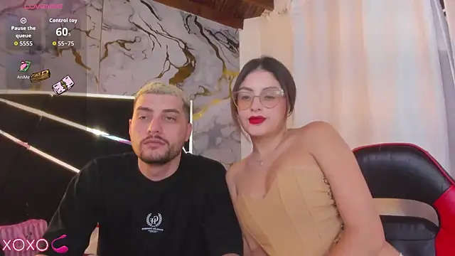 Snapshot of Pleasure_Vibes23 chatting on 10/16/25, 10:00 Pleasure Vibes23 online show from 10/16/25, 10:00