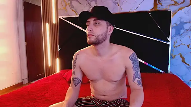 Snapshot of Pleasure_Vibes23 chatting on 10/27/25, 09:19 Pleasure Vibes23 online show from 10/27/25, 09:19