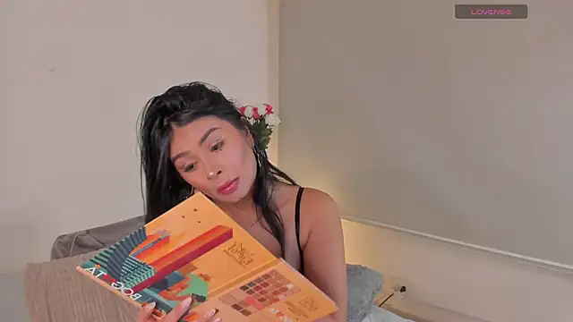 Snapshot of Cilie_lee chatting on 03/08/25, 01:14 Cilie lee online show from 03/08/25, 01:14