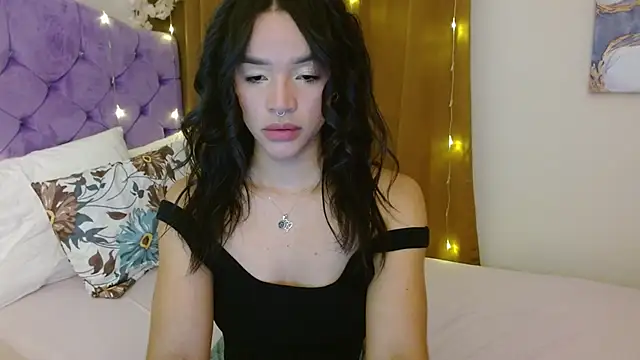 kiarablue online show from 12/12/24, 02:04