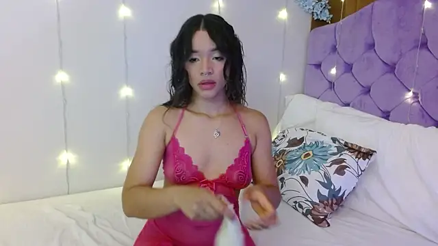 kiarablue online show from 12/19/24, 02:01