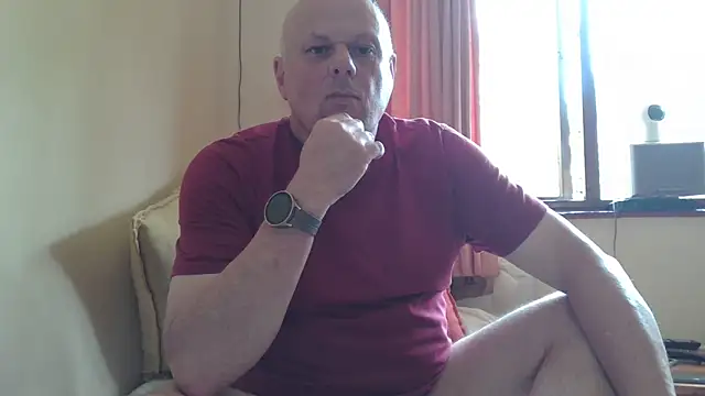 Snapshot of DaddyCumBumZA chatting on 12/16/25, 09:03 DaddyCumBumZA online show from 12/16/25, 09:03