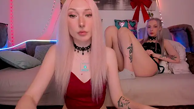 Snapshot of AlexRoseLiRed chatting on 01/23/25, 04:59 AlexRoseLiRed online show from 01/23/25, 04:59