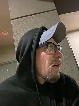 Tomas Zaddy online show from 12/19/24, 09:40