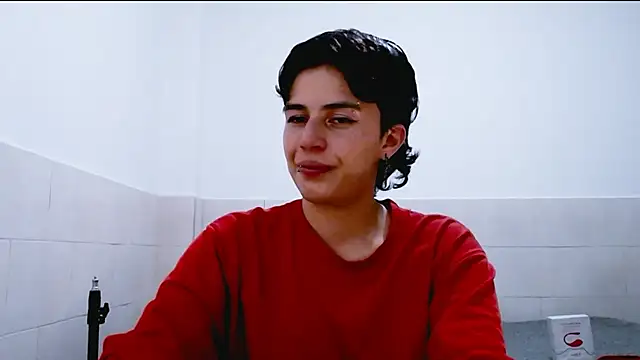 Snapshot of Cocain_Atenea chatting on 06/26/26, 02:38 Cocain Atenea online show from 06/26/26, 02:38