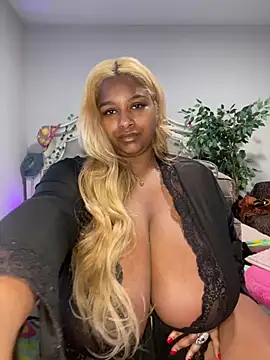 BigFineSelena online show from 01/06/25, 05:49