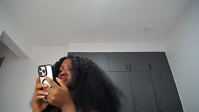 Snapshot of Pretty_Liya08 chatting on 07/15/26, 03:12 Pretty Liya08 online show from 07/15/26, 03:12