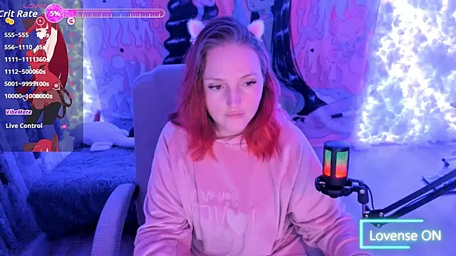 Snapshot of Samanta_Lux chatting on 11/02/25, 02:47 Samanta Lux online show from 11/02/25, 02:47