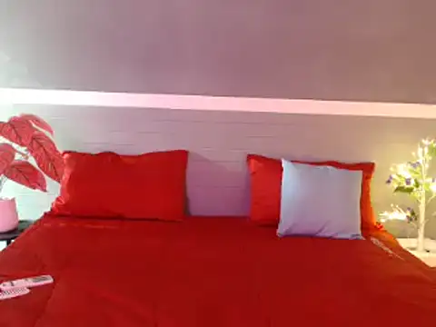 Snapshot of Jennythai123 chatting on 09/19/25, 08:27 Jennythai123 online show from 09/19/25, 08:27