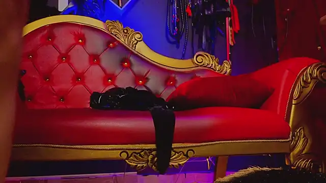 PerlaDivaio online show from 01/11/25, 01:01