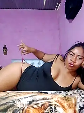 Snapshot of rosmery-navarro chatting on 02/09/25, 07:30 rosmery-navarro online show from 02/09/25, 07:30