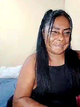 Snapshot of rosmery-navarro chatting on 09/30/25, 09:42 rosmery-navarro online show from 09/30/25, 09:42