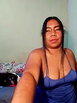 Snapshot of rosmery-navarro chatting on 02/03/26, 06:22 rosmery-navarro online show from 02/03/26, 06:22