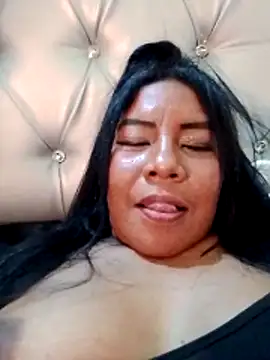 Snapshot of rosmery-navarro chatting on 03/21/26, 08:19 rosmery-navarro online show from 03/21/26, 08:19