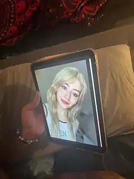 rabit2x online show from 04/18/26, 07:07