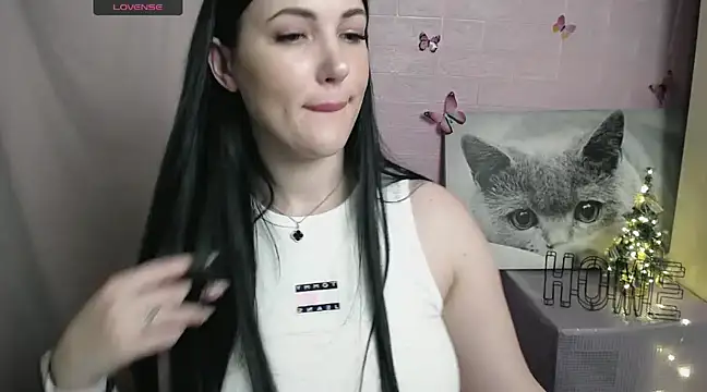 MisssShy  online show from 12/21/24, 06:12