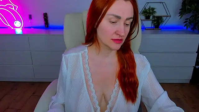 Kamilla Hot online show from 11/23/25, 06:52