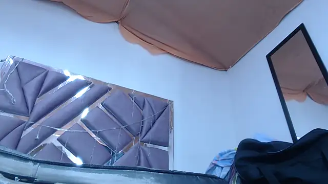 morenahott1 online show from 02/26/25, 11:52