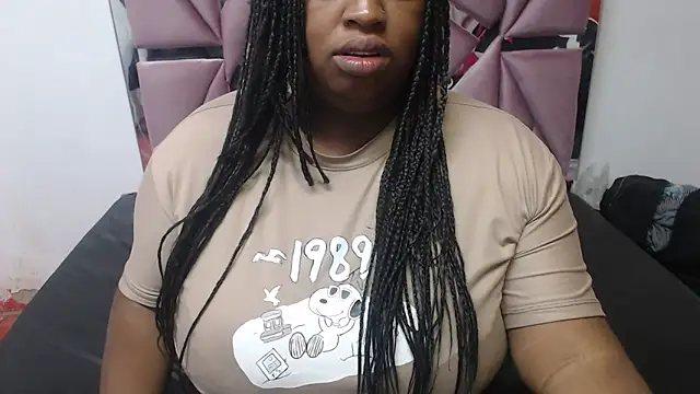 morenahott1 online show from 11/01/25, 11:34